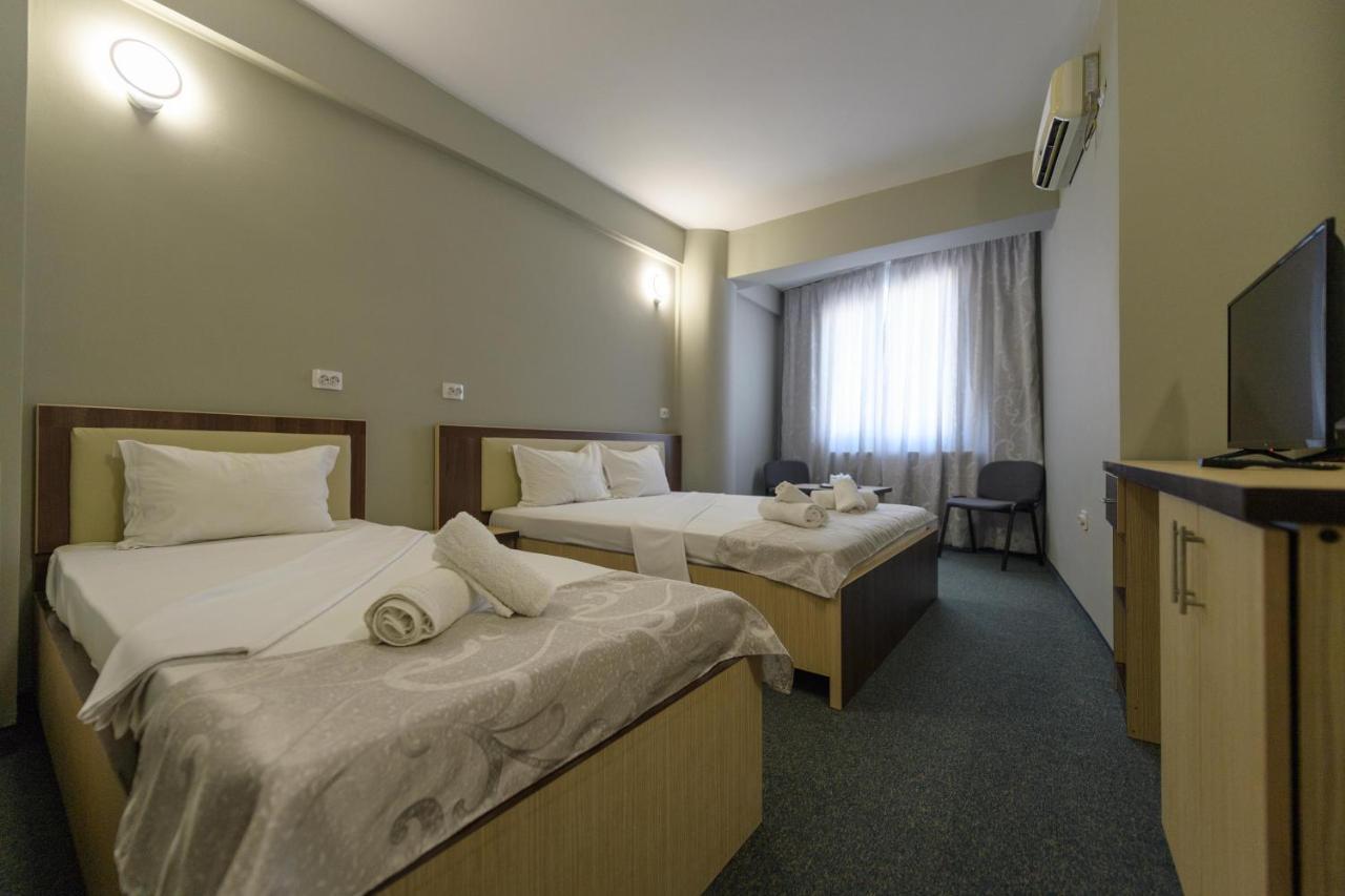 Hotel Cora Constanta Ngoại thất bức ảnh